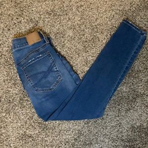 Aeropostale Low Rise Jeans Size 000 Short